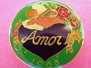 1986 Amor Multi-Color REV